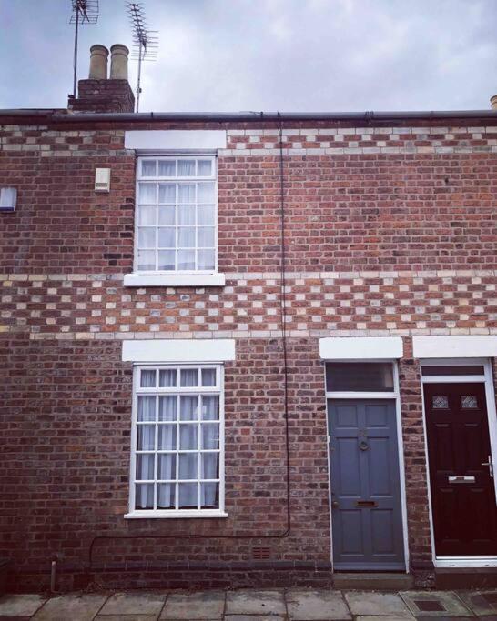 Chester/Hoole Contemporary Home. Sleeps 6 +Netflix 外观 照片